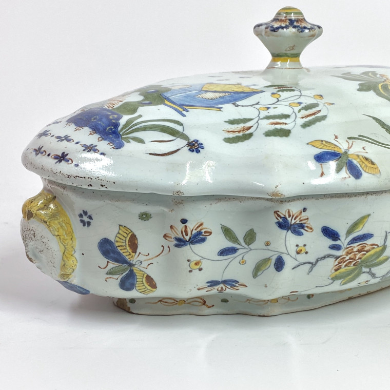 Sinceny - Rare Chinese decoration tureen - Eighteenth century