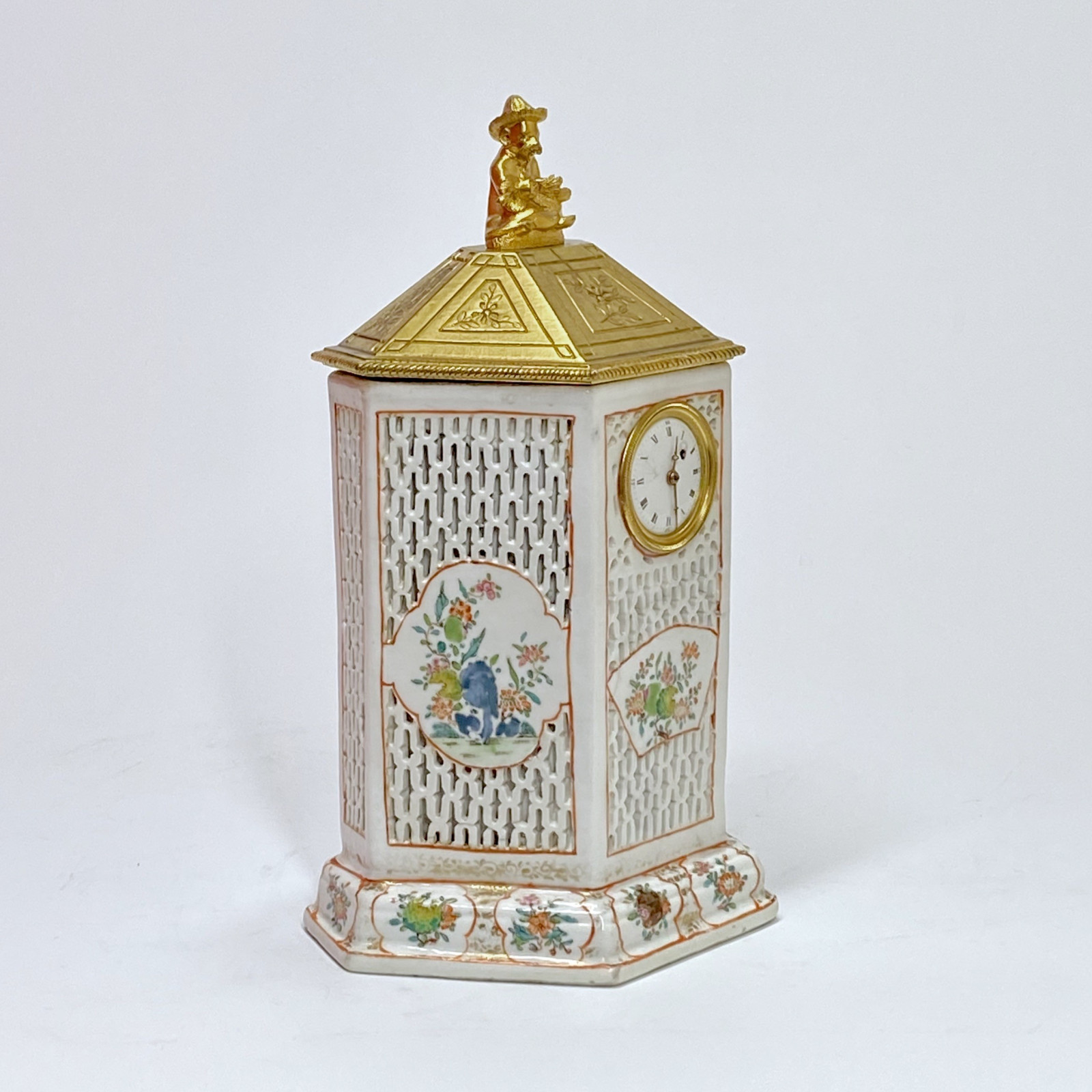 China - Small porcelain clock - Qianlong period (1736 - 1795)