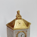 China - Small porcelain clock - Qianlong period (1736 - 1795)