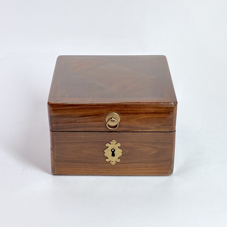 Coffret - nécessaire de voyage d'époque Louis XV