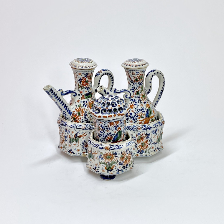Delft - Rare porte-Huilier polychrome à trois compartiments - XVIIIe siècle