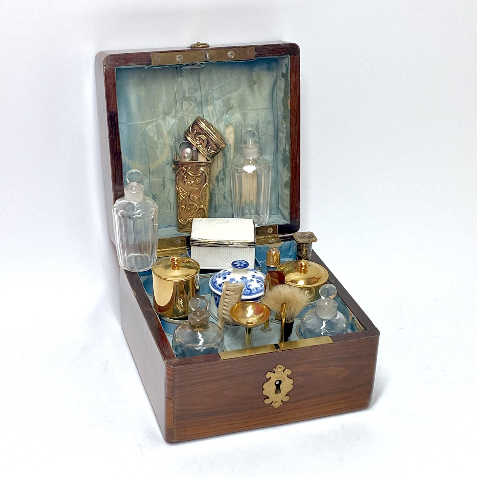 Coffret - nécessaire de voyage d'époque Louis XV