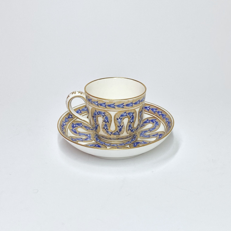 SÈVRES - Cup and saucer called "Goblet Bouillard" - eighteenth century