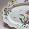 Marseille - Grand plat à décor floral et insectes - Fabrique de Robert - XVIIIe siècle