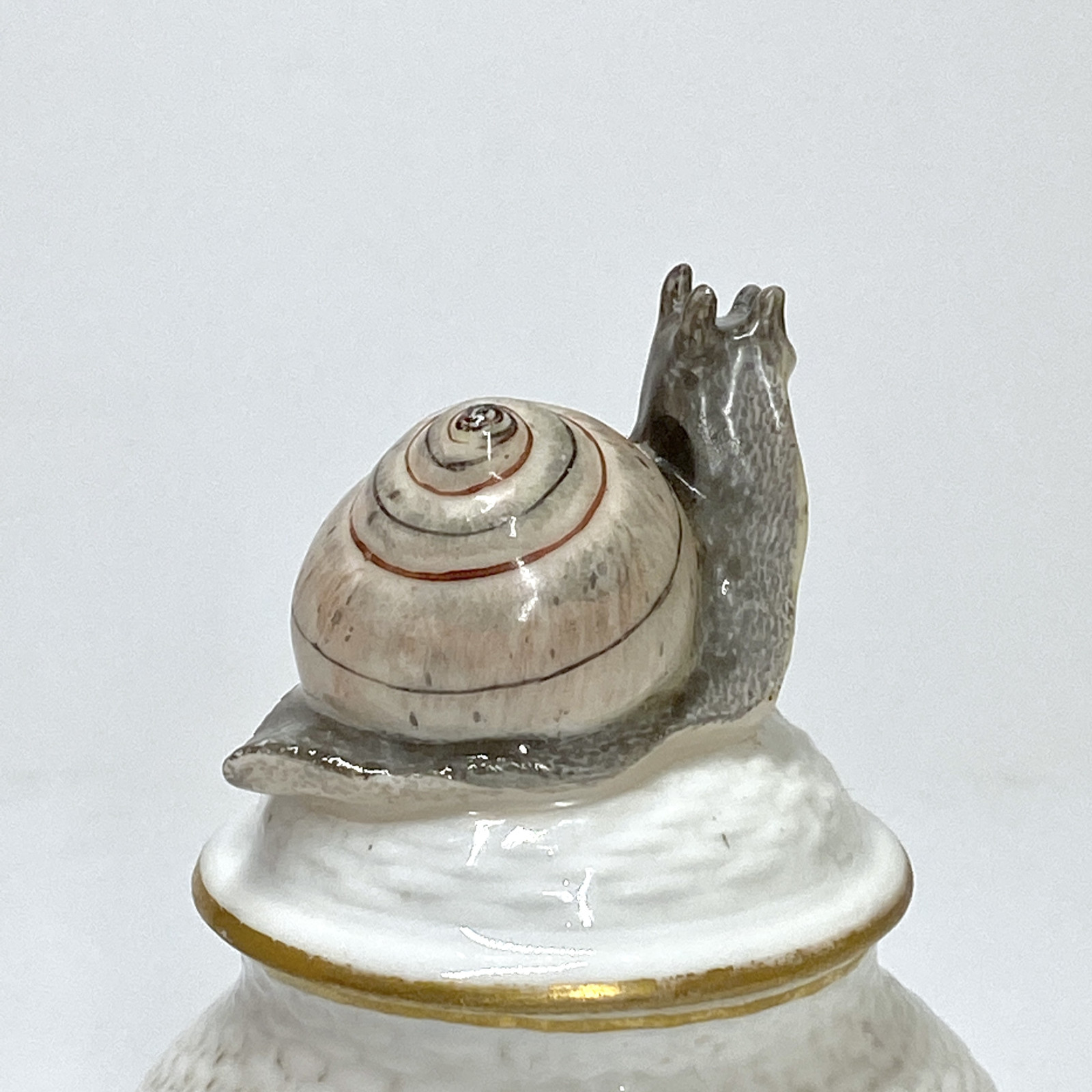 Vienne - Pot à créme en porcelaine - XVIIIe siècle