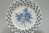 Marieberg (Suéde) - Assiette à bordure ajourée - XVIIIe Siècle