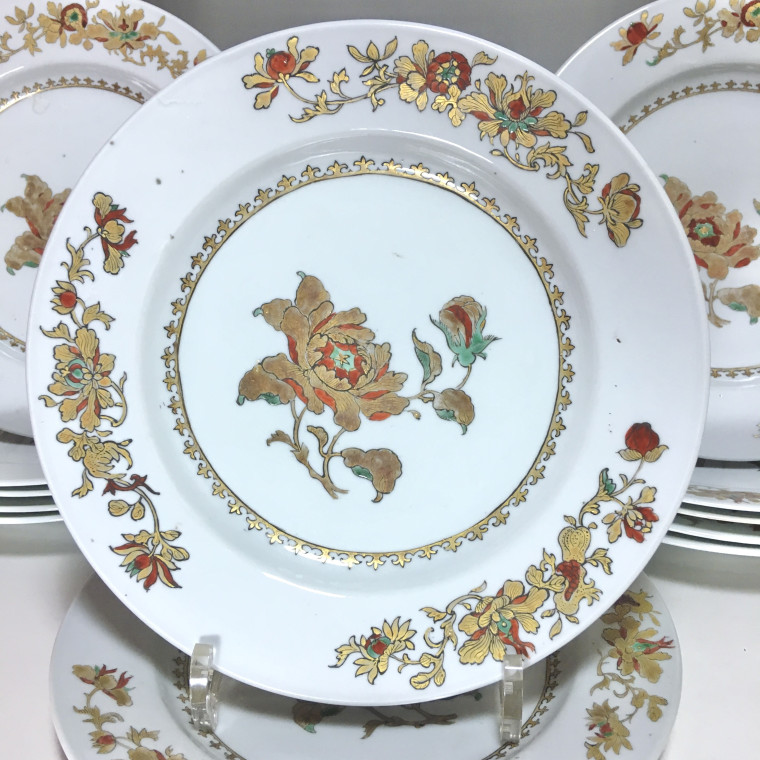 Chine - Suite de douze assiettes - Époque Qianlong