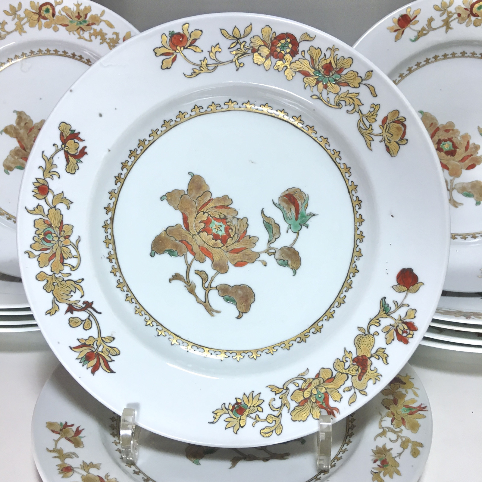 Chine - Suite de douze assiettes - Époque Qianlong