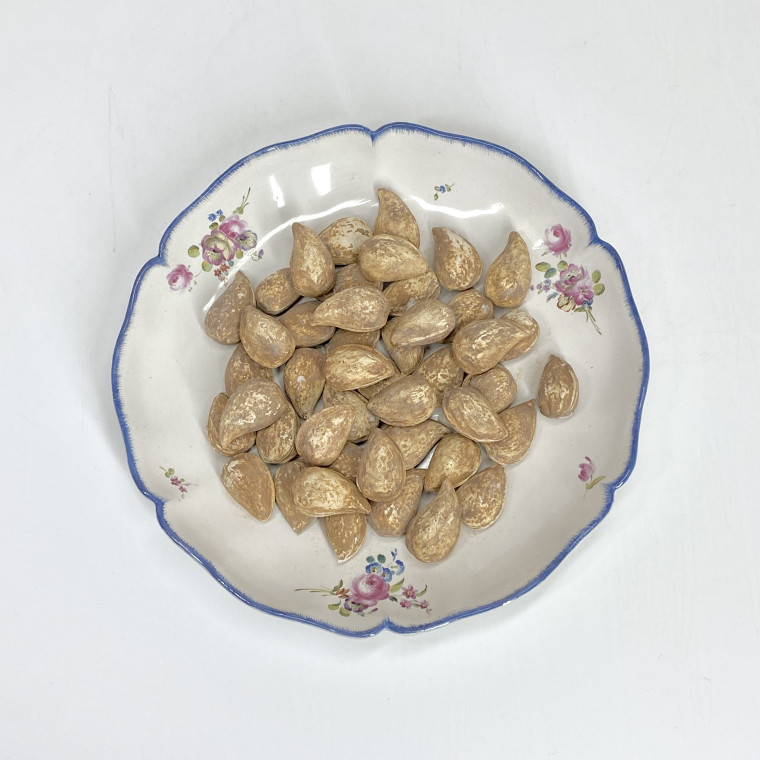 Sceaux - Trompe l'œil aux amandes - XVIIIe siècle