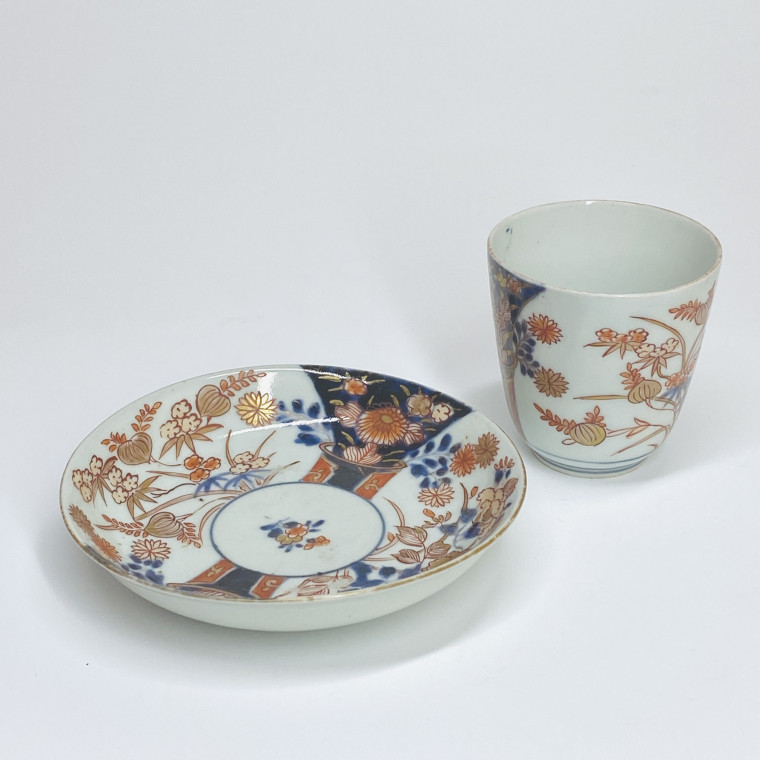 Japon (Arita) Grand gobelet à décor Imari - XVIIIe siècle