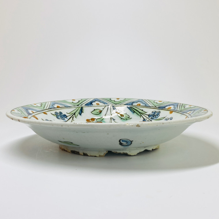Iznik - Plat dit «tabak» - XVIIe siècle