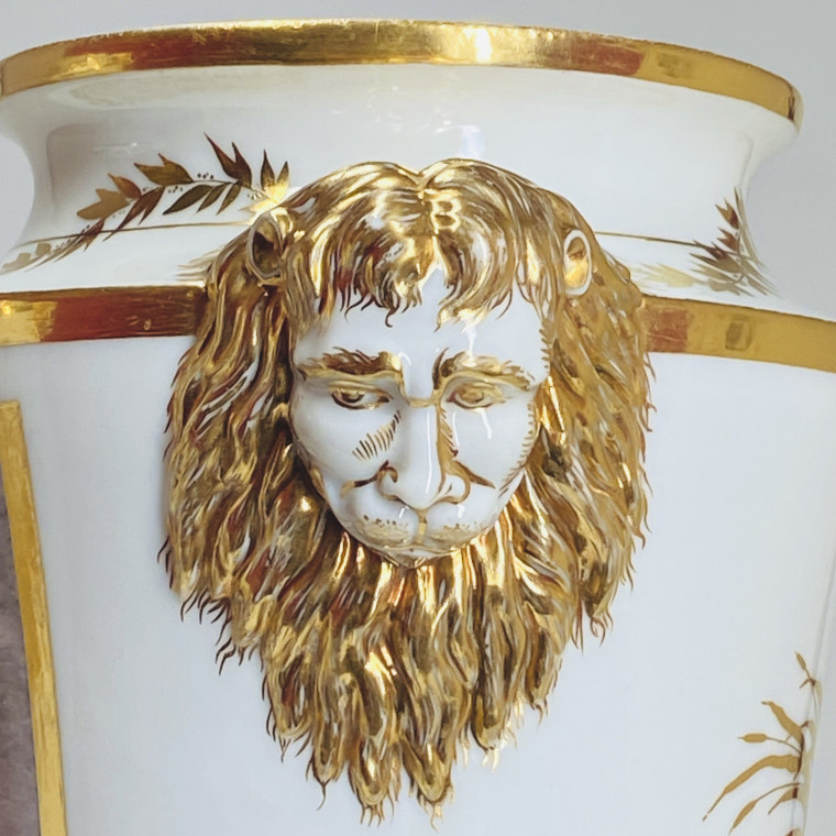 Lille - Pair of vases with grisaille decoration - Eighteenth century