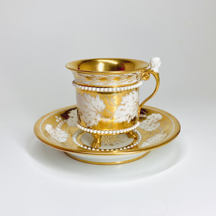 Paris - Grande tasse à chocolat - début du XIXe siècle