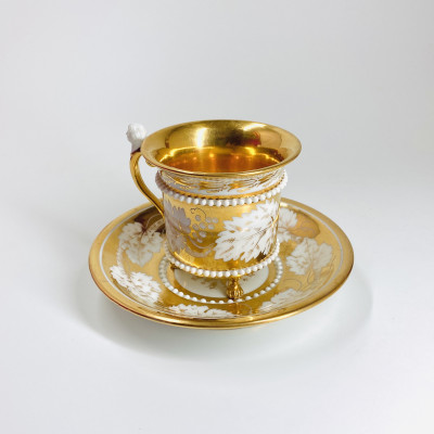 Paris - Grande tasse à chocolat - début du XIXe siècle