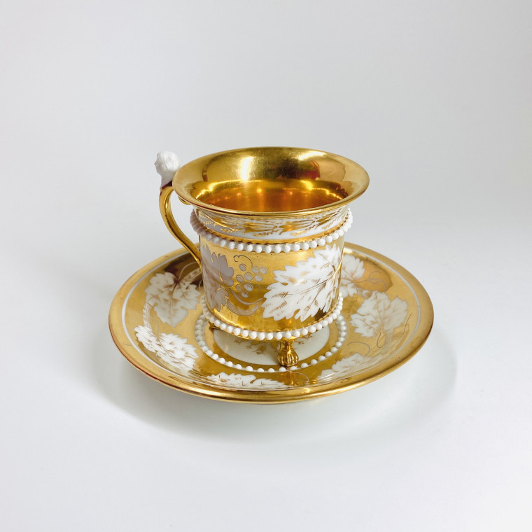 Paris - Grande tasse à chocolat - début du XIXe siècle