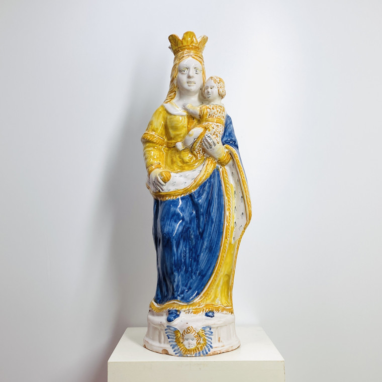 Nevers - Grande vierge à l'enfant - XVIIe siècle