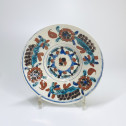 Kutahya (Turquie ottomane) - Trois coupelles à décor floral - XVIIIe siècle