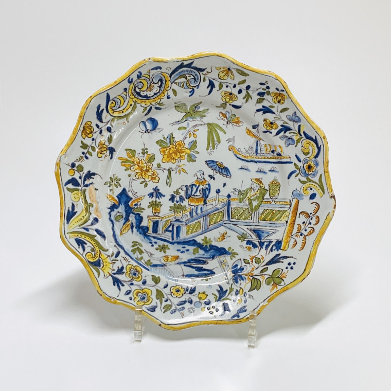 Moulins - Assiette aux Chinois sur un pont - XVIIIe siècle