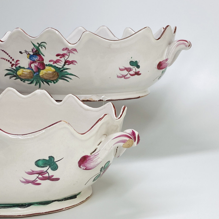 Les Islettes - Paire de verrières décorées de chinois - Fin du XVIIIe siècle