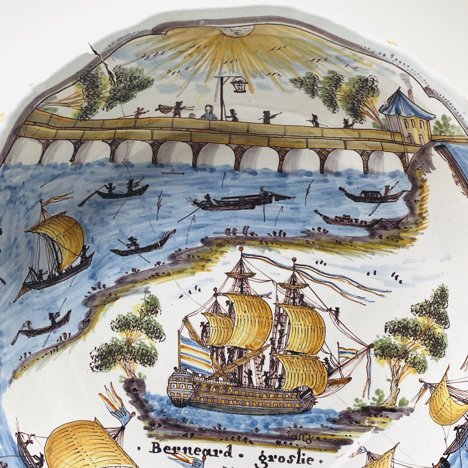Nevers - Patronymic salad bowl called "au pont de Nevers" - Early nineteenth century