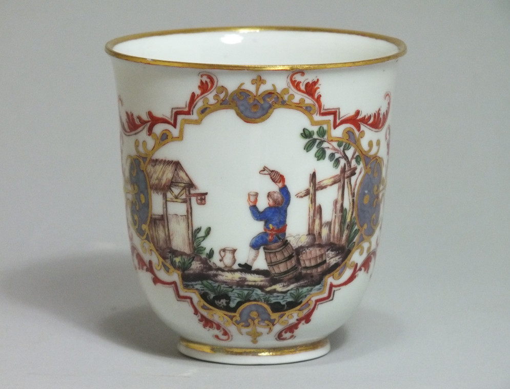 Doccia (italie) - Deux tasses à décor "alla Sassone" - XVIIIe Siècle