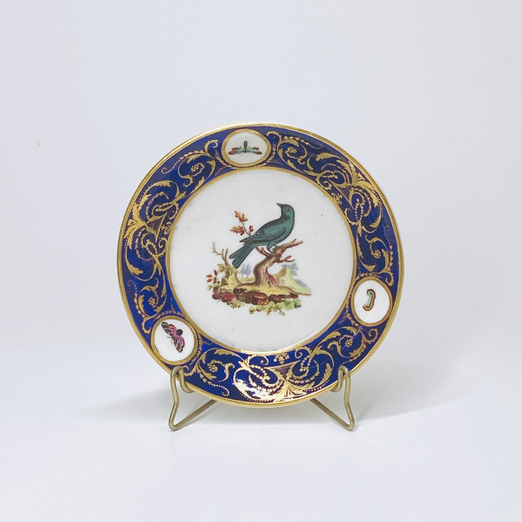 Tournai - Deux rares tasses dites "aux oiseaux de Buffon", provenant du service du duc d'Orléans - 1787-1792 - Prix sur demande.