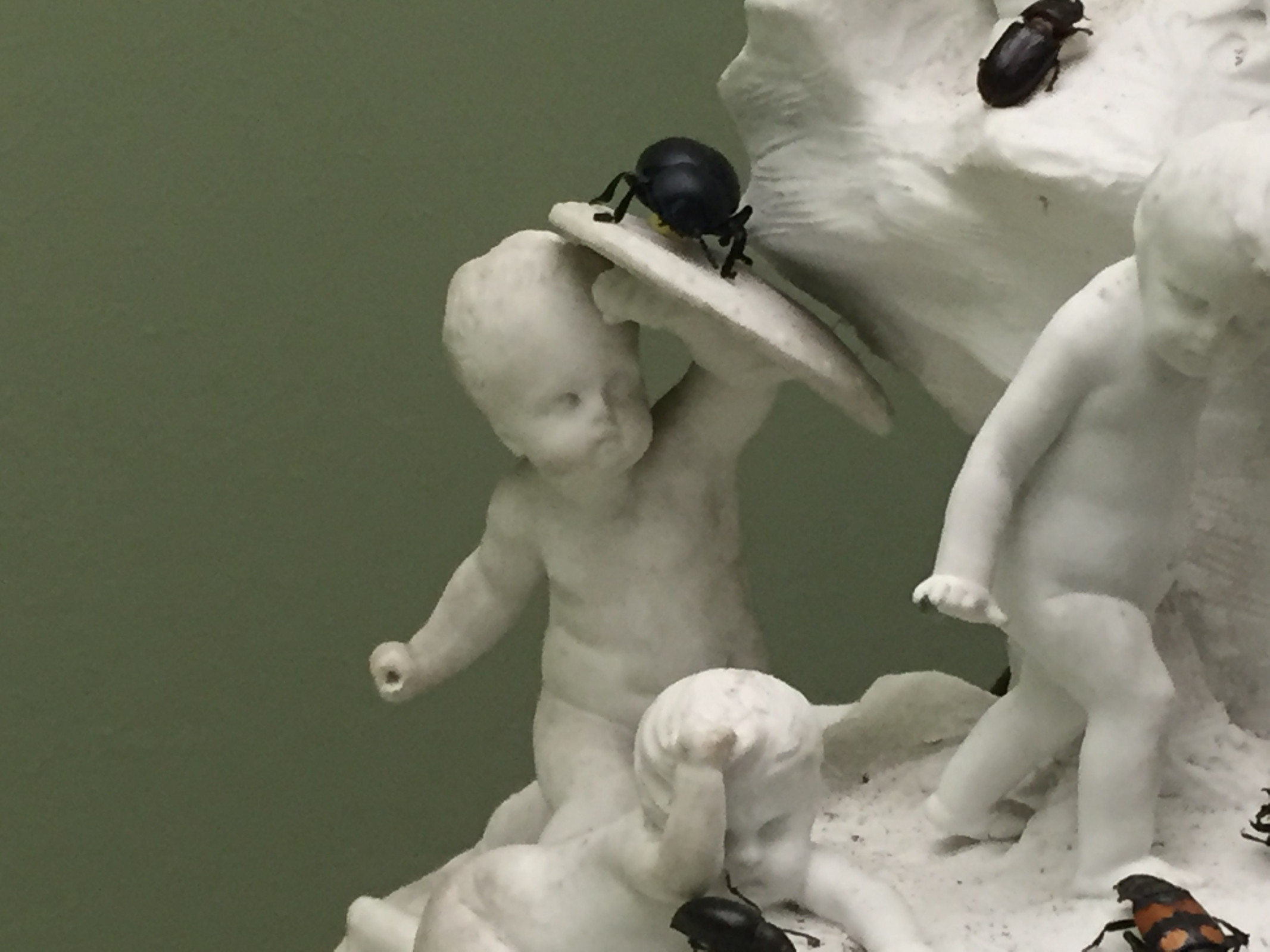 Paire de statuettes en terre cuite «Les enfants d'histoire naturelle» d'après Boizot.