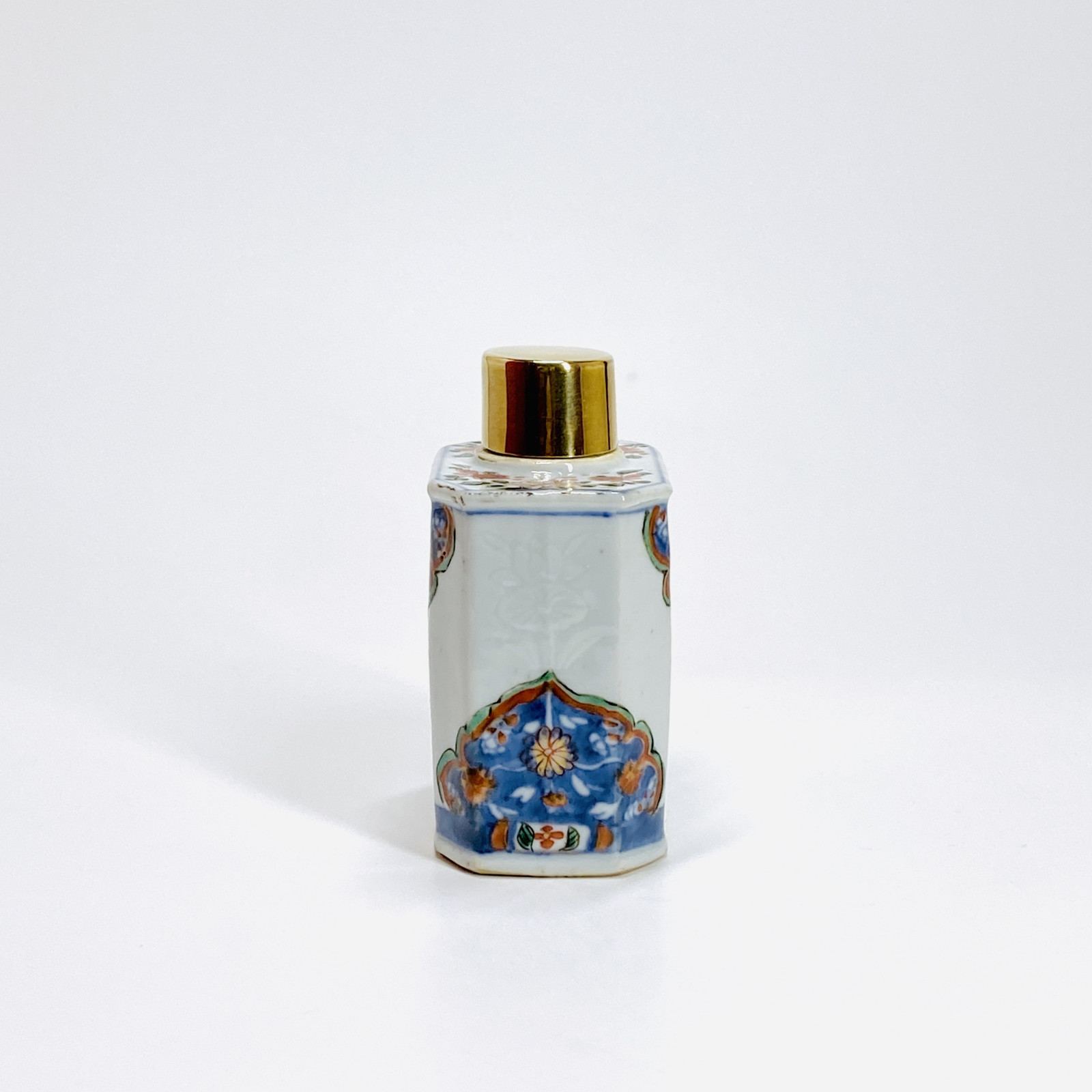 Chine - Boîte à thé à décor Imari - Époque Kangxi (1662-1722)