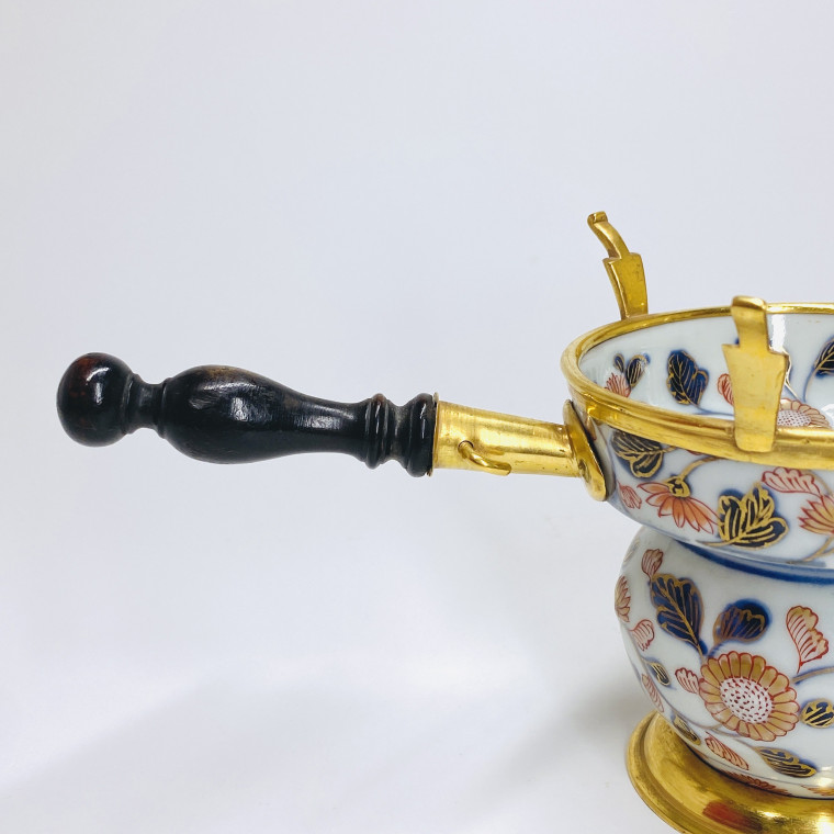 Japon - Petit réchaud à décor Imari - XVIIIe siècle