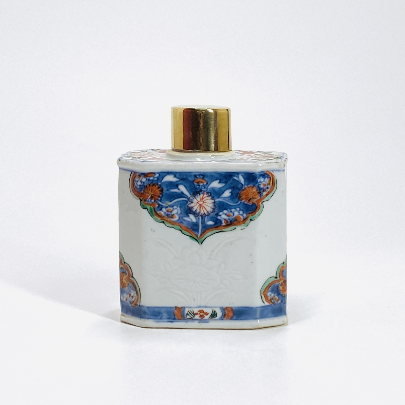 Chine - Boîte à thé à décor Imari - Époque Kangxi (1662-1722)
