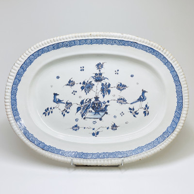 Montpellier, Manufacture royale - Grand plat ovale - XVIIIe siècle