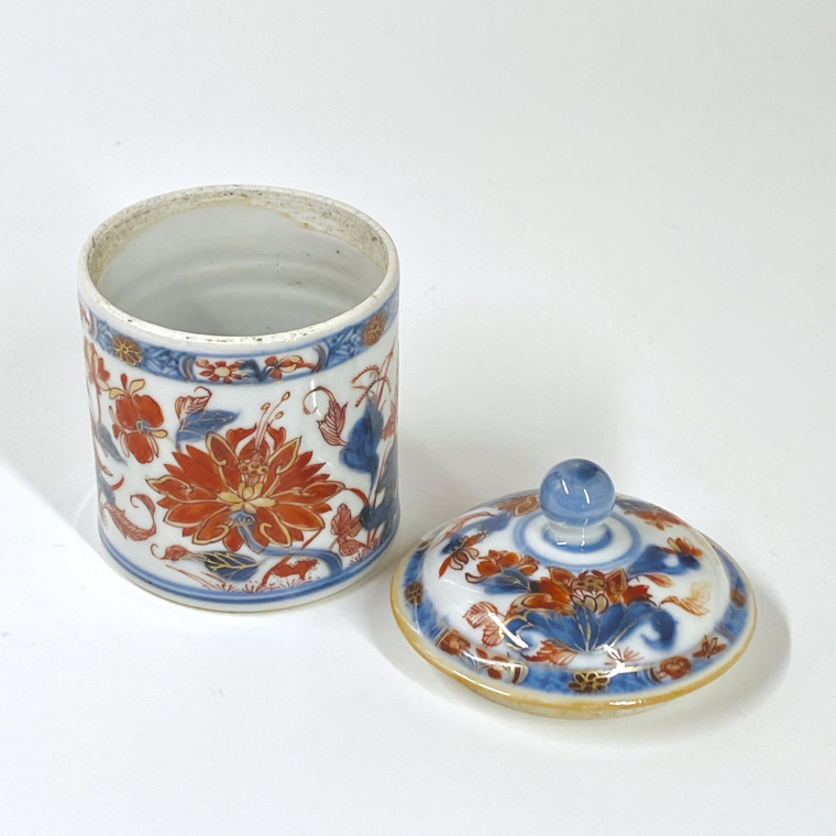 Chine - Pot à pommade à décor Imari - XVIIIe siècle