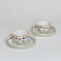 Nyon - Paire de tasses à décor aux barbeaux - XVIIIe siècle